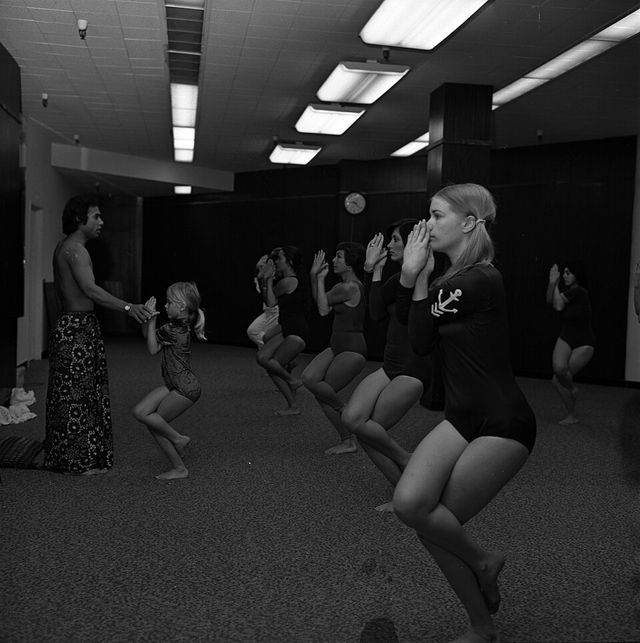 Bikram Choudhury conducting a hot yoga class, 1974